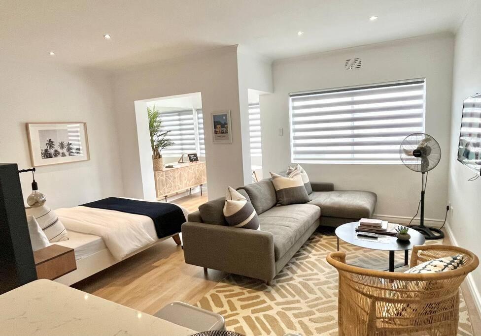 Chic With Views On Kloof Street Kapstadt