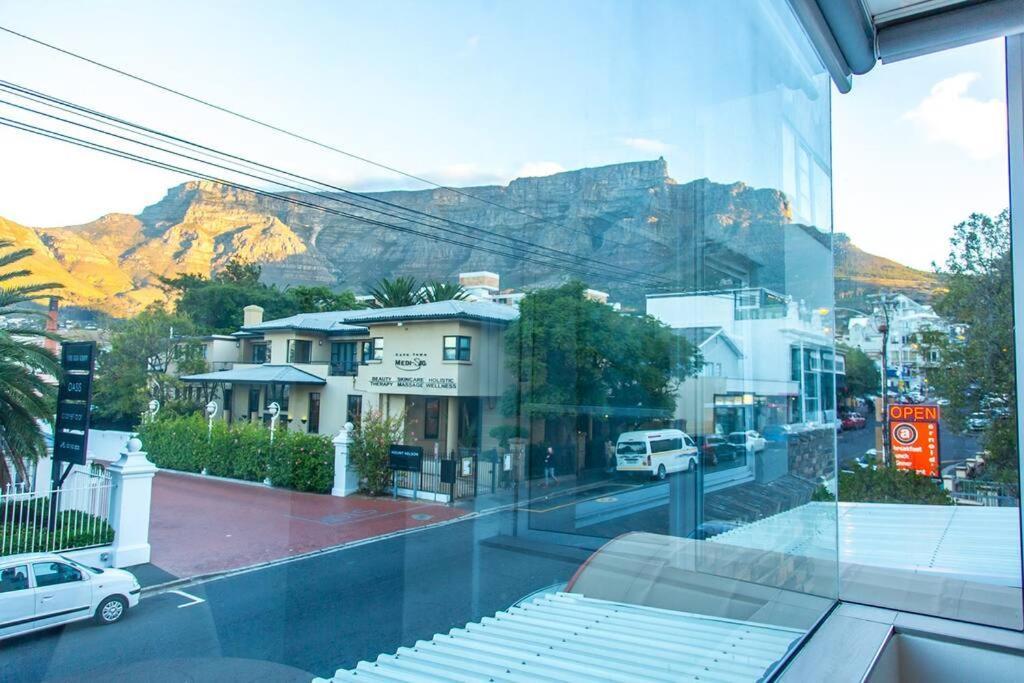 Chic With Views On Kloof Street * Kapstadt