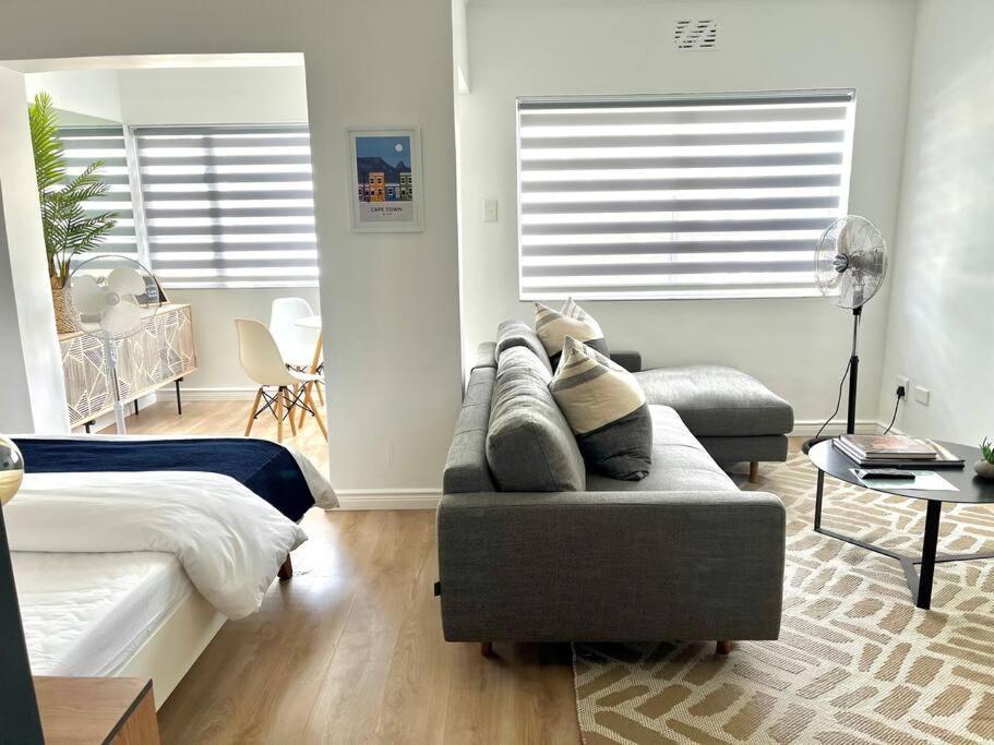 Chic With Views On Kloof Street Kapstadt