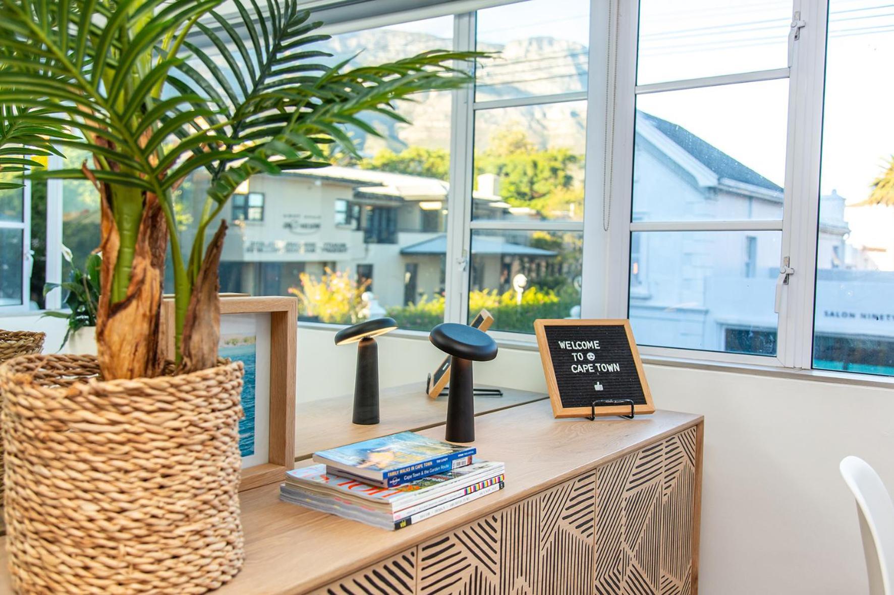 Chic With Views On Kloof Street * Kapstadt